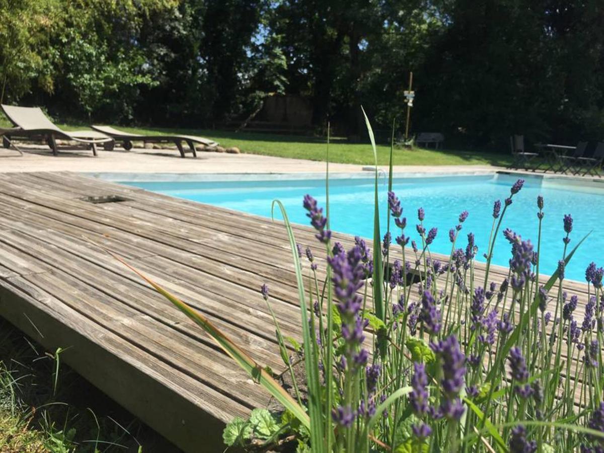 La Grange De La Batone - Bed And Breakfast Messimy-sur-Saone Exterior foto